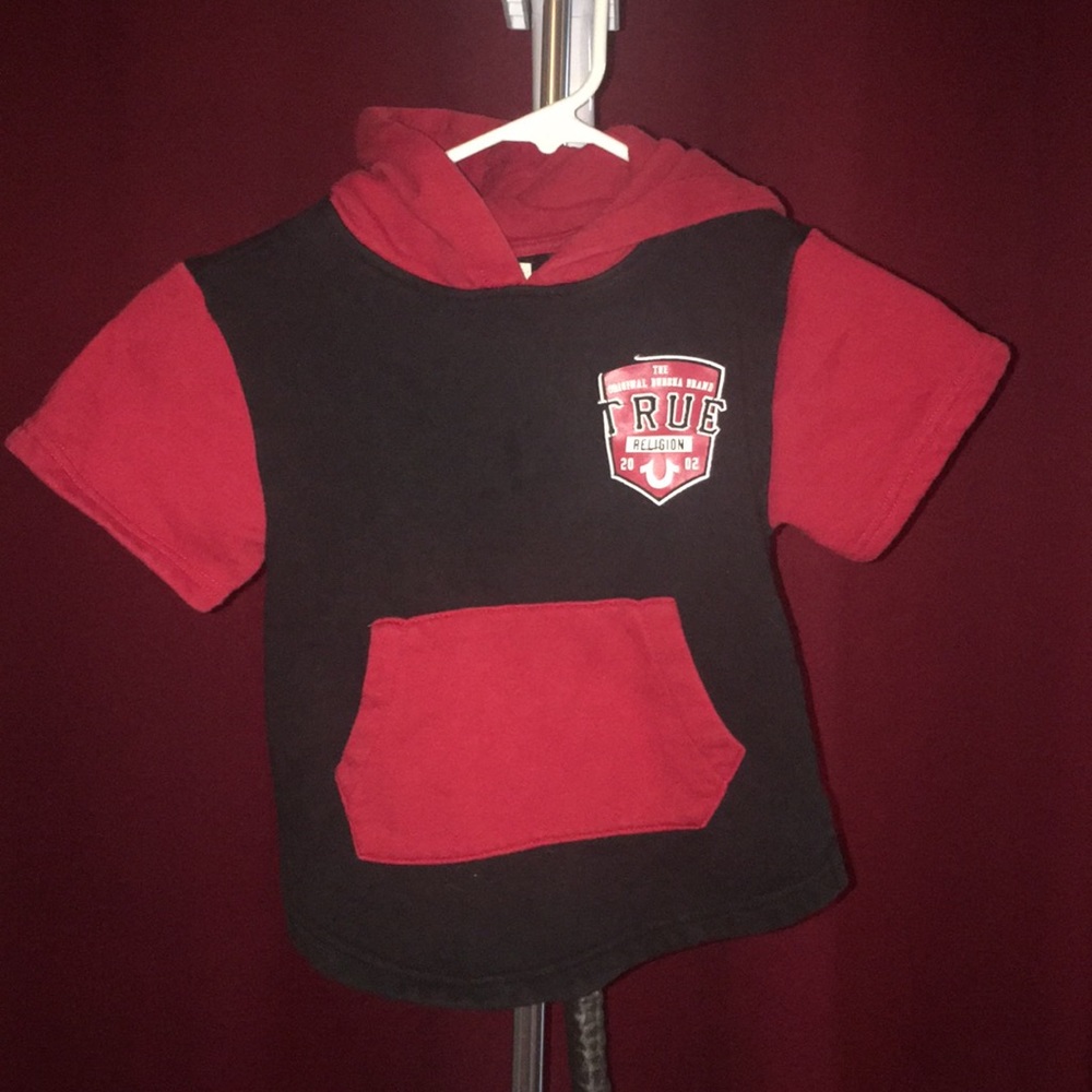 True Religion Hoodie short sleeve.